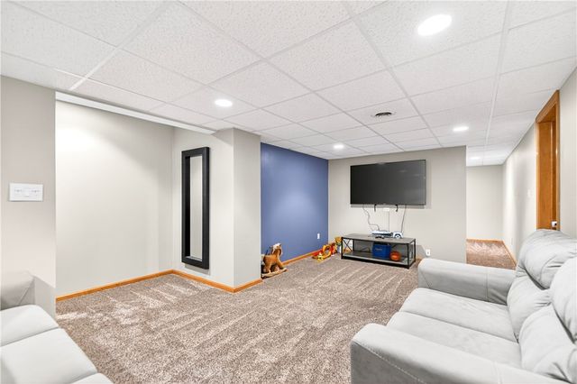 111 Lopez Dr, South Union Twp, PA 15401