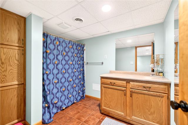 111 Lopez Dr, South Union Twp, PA 15401