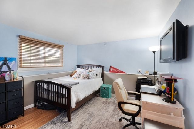 35 Saint Marys Dr, Roxbury Twp., NJ 07876