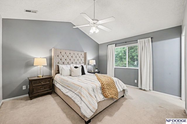 11259 S 202 Circle, Gretna, NE 68028