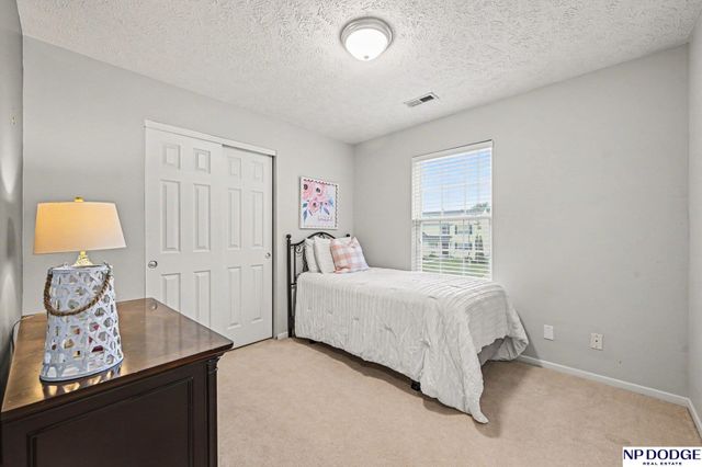 11259 S 202 Circle, Gretna, NE 68028