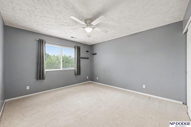 11259 S 202 Circle, Gretna, NE 68028
