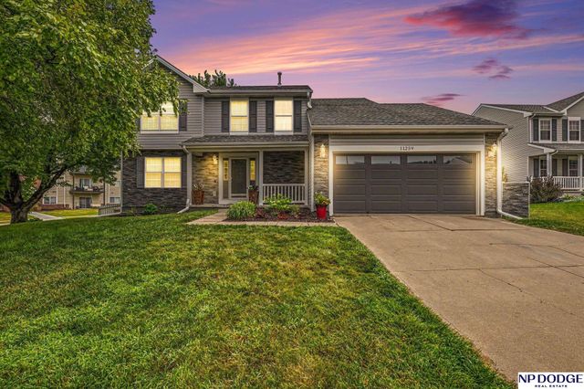 11259 S 202 Circle, Gretna, NE 68028