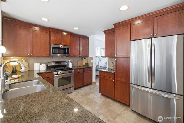 5804 17th Avenue S, Seattle, WA 98108