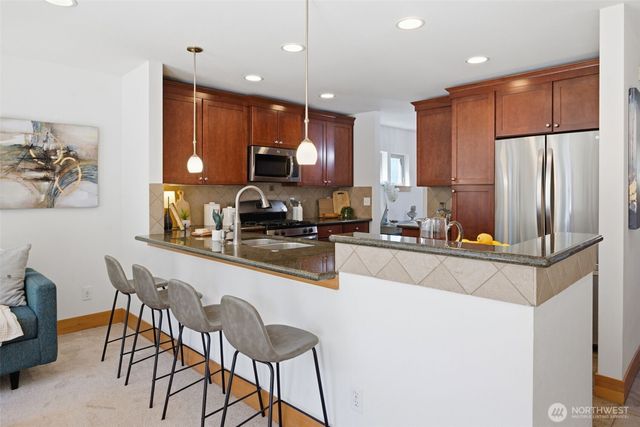 5804 17th Avenue S, Seattle, WA 98108