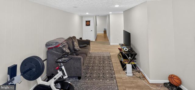 9205 GATEWATER TER, Potomac, MD 20854