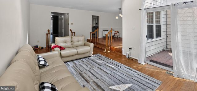 9205 GATEWATER TER, Potomac, MD 20854
