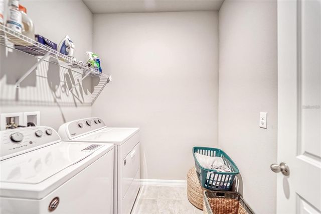 1642 BOXLEAF LANE, Bradenton, FL 34211