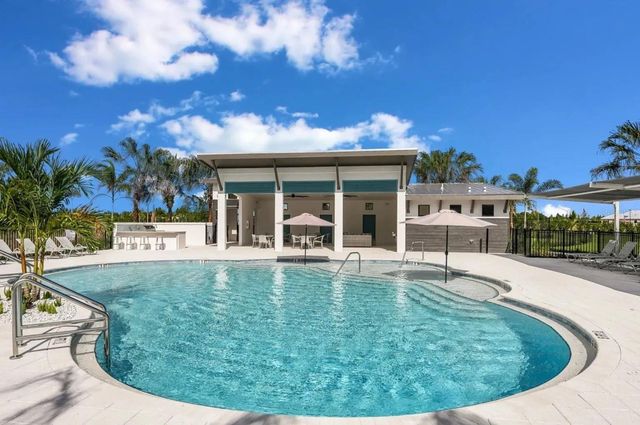 1642 BOXLEAF LANE, Bradenton, FL 34211