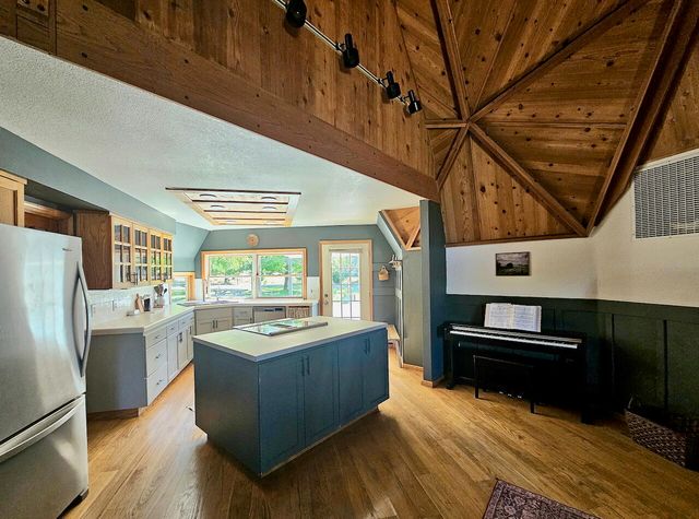 1931 Dellwood Drive, Grants Pass, OR 97526