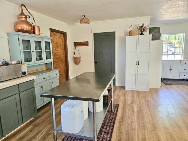 1931 Dellwood Drive, Grants Pass, OR 97526