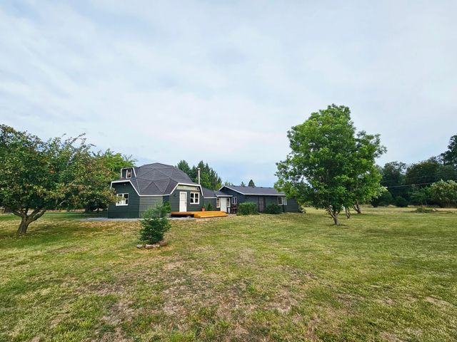1931 Dellwood Drive, Grants Pass, OR 97526