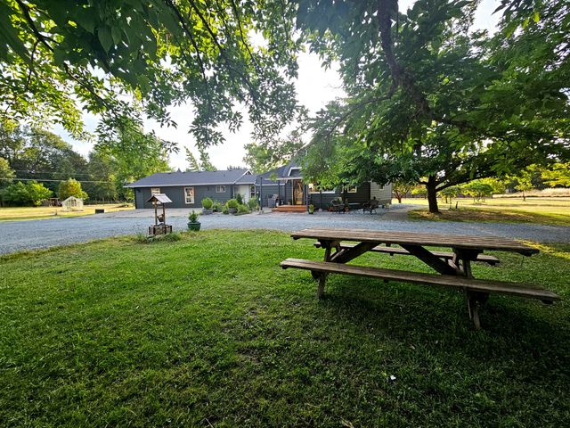 1931 Dellwood Drive, Grants Pass, OR 97526