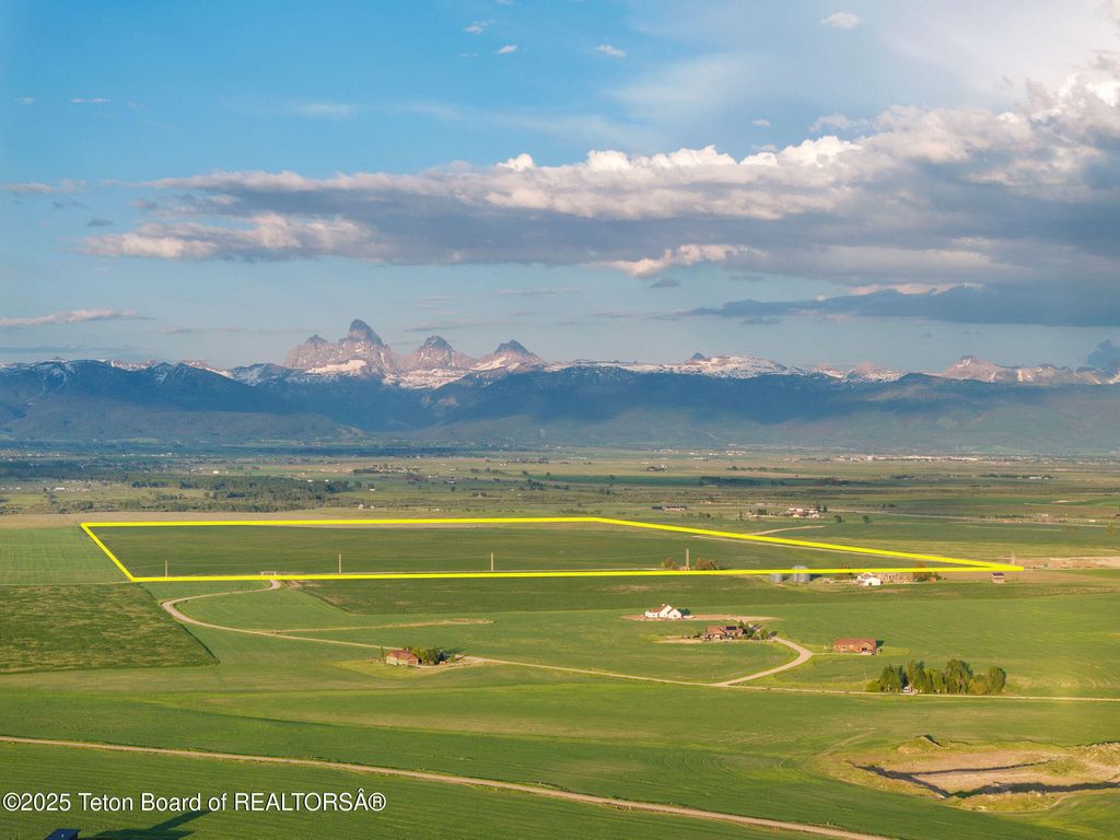 TBD N 8000 WEST, Tetonia, ID 83452