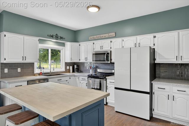 34604 Jesica Lane, Huron Charter Township, MI 48164