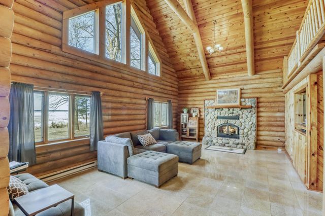 21748 E Height Of Land Drive, Detroit Lakes, MN 56501