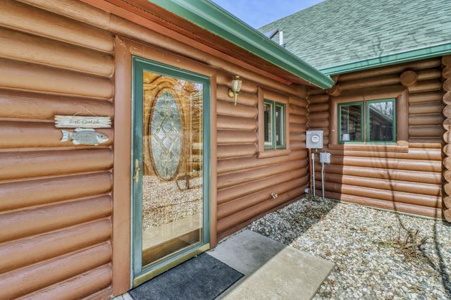 21748 E Height Of Land Drive, Detroit Lakes, MN 56501