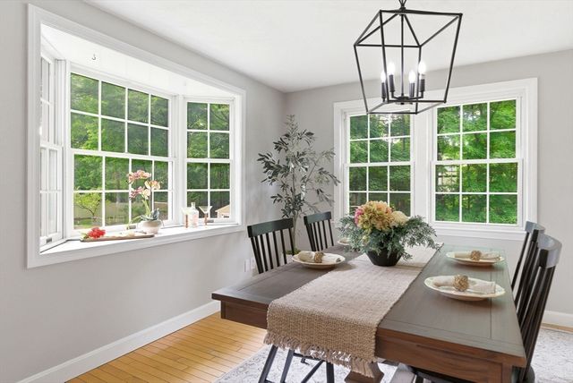 10 Arnold Road, Framingham, MA 01701