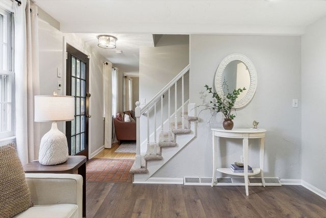 10 Arnold Road, Framingham, MA 01701