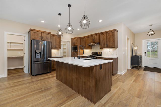 18096 Tullymore Lane 34TR, Leo, IN 46765