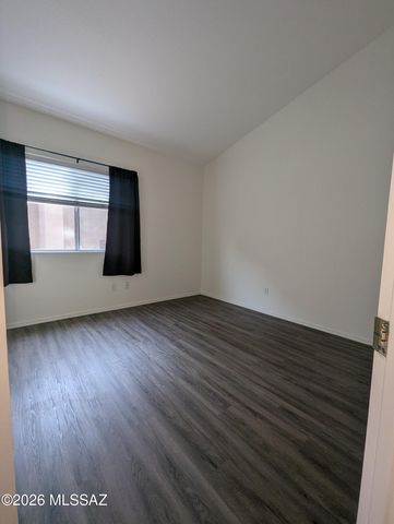 7254 W Maple Ridge Drive, Tucson, AZ 85743