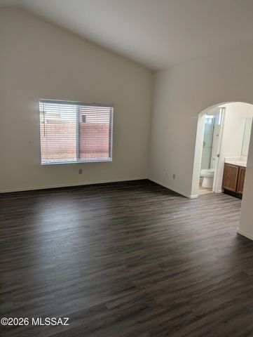 7254 W Maple Ridge Drive, Tucson, AZ 85743