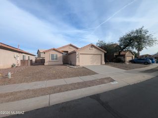 7254 W Maple Ridge Drive, Tucson, AZ 85743