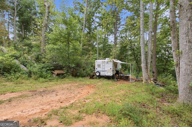 1582 Jennys Cove Road, Cleveland, GA 30528