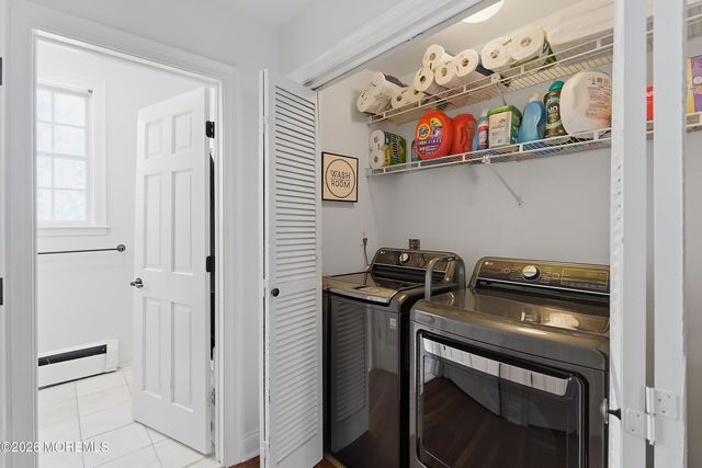 26 Half Moon Isle Isle, Jersey City, NJ 07305