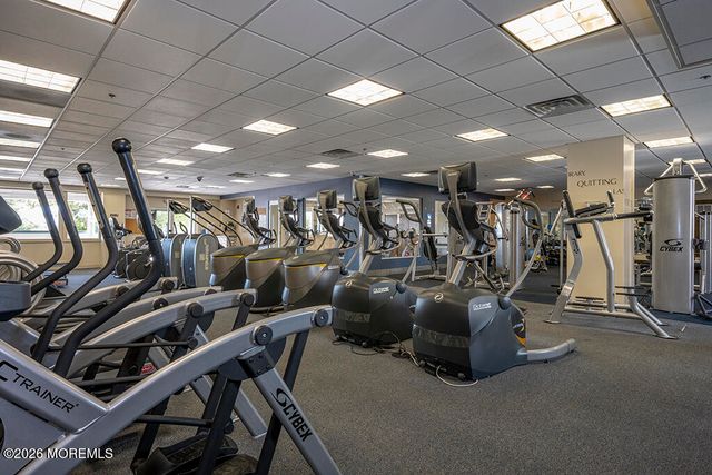 26 Half Moon Isle Isle, Jersey City, NJ 07305