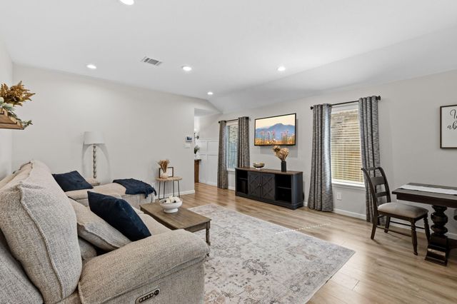 21214 Alder Oaks Drive, New Caney, TX 77357
