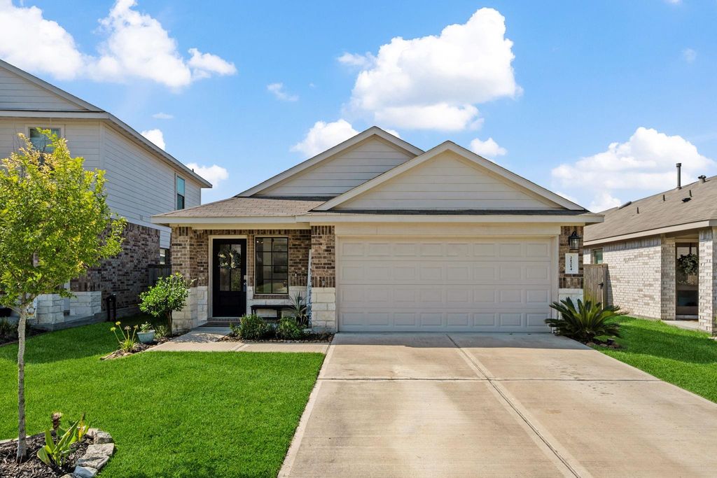 21214 Alder Oaks Drive, New Caney, TX 77357