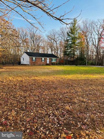 5527 SMITH STATION RD, Fredericksburg, VA 22407