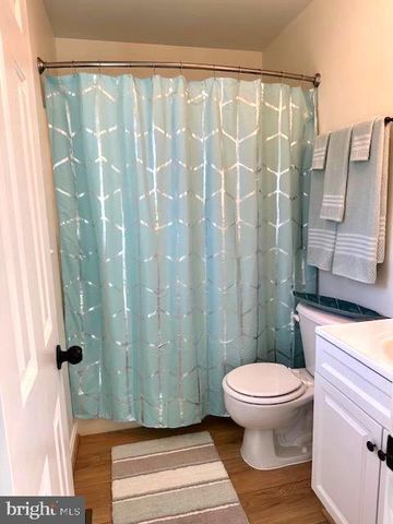 5527 SMITH STATION RD, Fredericksburg, VA 22407