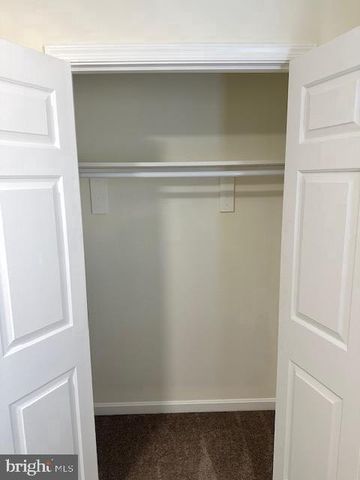 5527 SMITH STATION RD, Fredericksburg, VA 22407