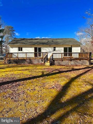 5527 SMITH STATION RD, Fredericksburg, VA 22407