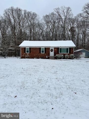 5527 SMITH STATION RD, Fredericksburg, VA 22407