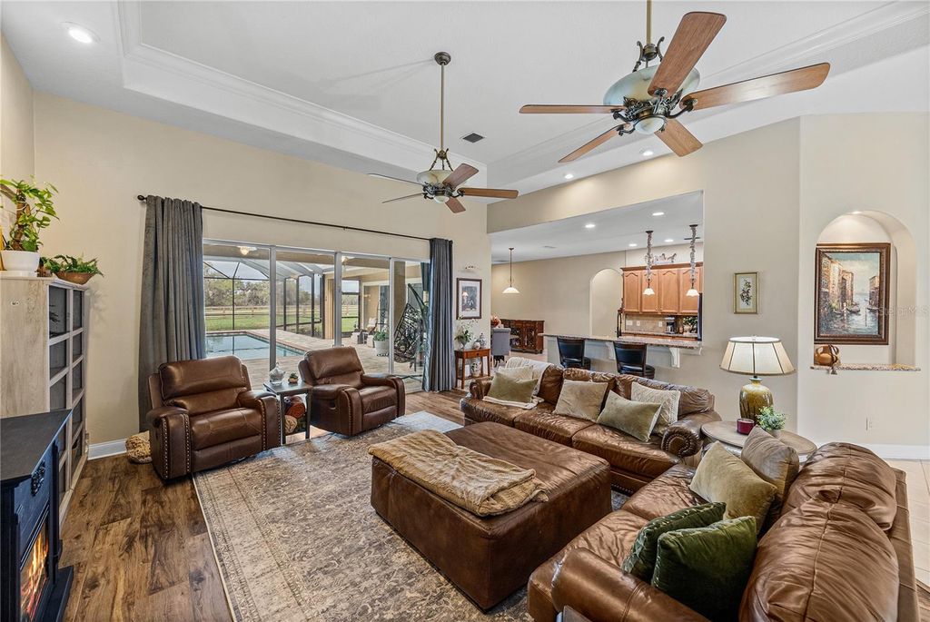 Image 18 of property listing at 15131 BELLAMY BROTHERS BOULEVARD, Dade City, FL 33525