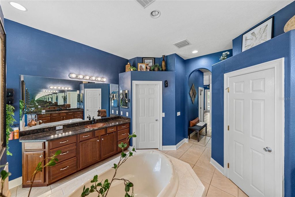 Image 44 of property listing at 15131 BELLAMY BROTHERS BOULEVARD, Dade City, FL 33525