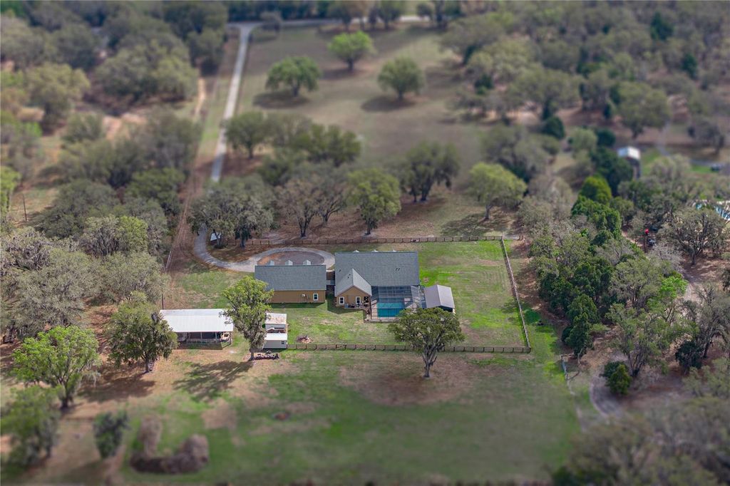 Image 74 of property listing at 15131 BELLAMY BROTHERS BOULEVARD, Dade City, FL 33525