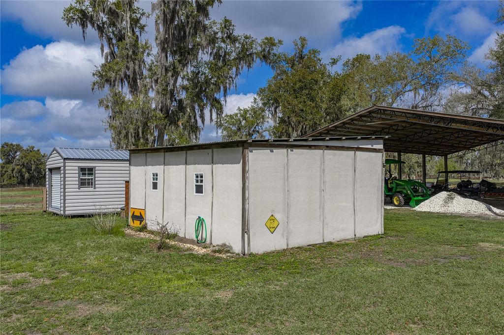 Image 82 of property listing at 15131 BELLAMY BROTHERS BOULEVARD, Dade City, FL 33525