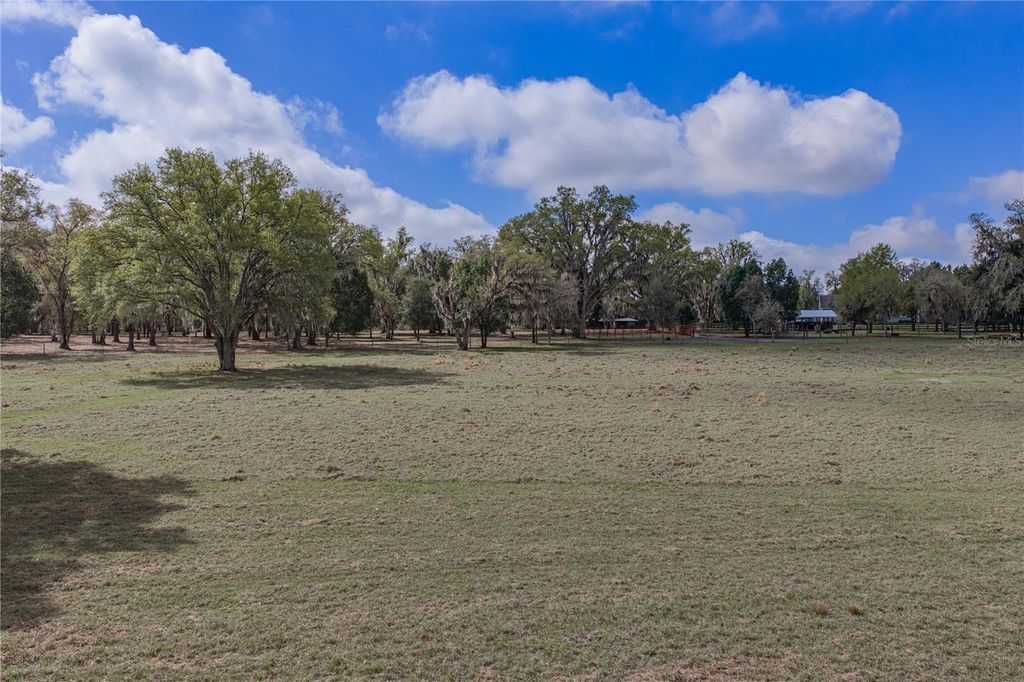 Image 86 of property listing at 15131 BELLAMY BROTHERS BOULEVARD, Dade City, FL 33525