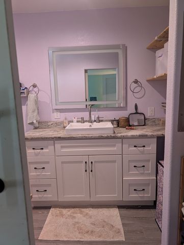 70 West Castle Oak Lane, Rockport, TX 78382