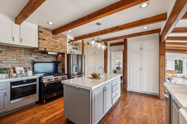 720 Endfield Way, Hillsborough, CA 94010