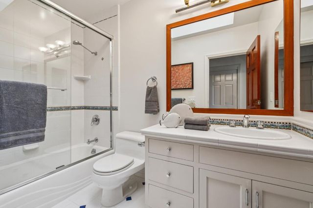 720 Endfield Way, Hillsborough, CA 94010