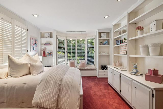 720 Endfield Way, Hillsborough, CA 94010