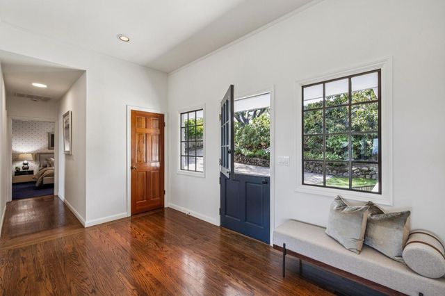 720 Endfield Way, Hillsborough, CA 94010