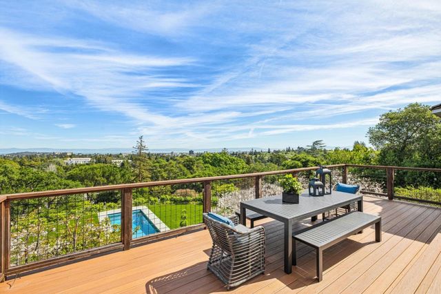 720 Endfield Way, Hillsborough, CA 94010