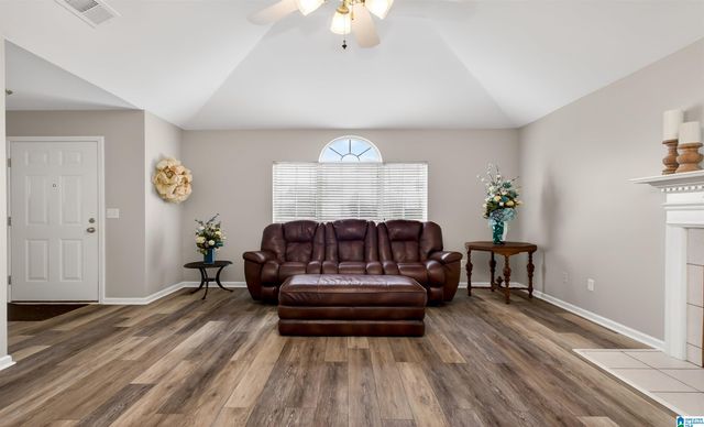 116 STONE HILL CIRCLE, Pelham, AL 35124