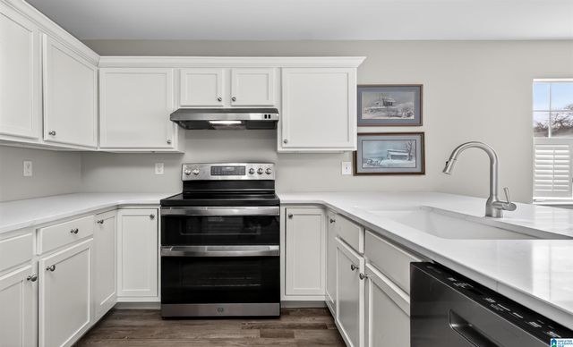 116 STONE HILL CIRCLE, Pelham, AL 35124